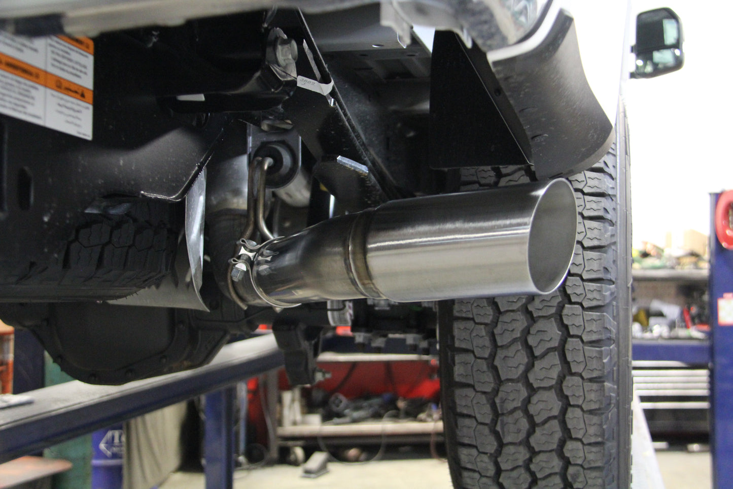 2020 Ford F350 Tail Pipe