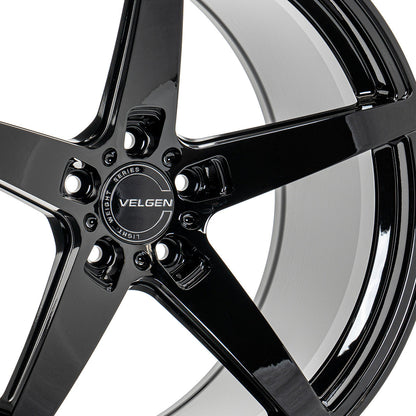 2011+ Dodge Durango Velgen Classic5 V2 Wheel Set (Set of 4) - Gloss Black - 20x10.5